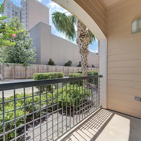 Cozy Apt Nrg Pool,Wi-Fi, Free Parking, Petsok!